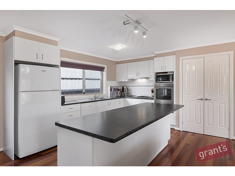 1 Houlden Court, Narre Warren VIC 3805