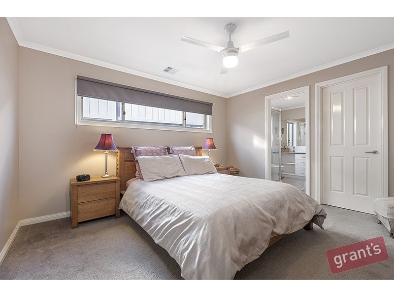 1 Houlden Court, Narre Warren VIC 3805