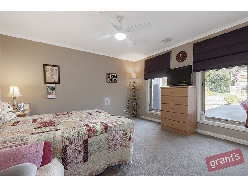 1 Houlden Court, Narre Warren VIC 3805