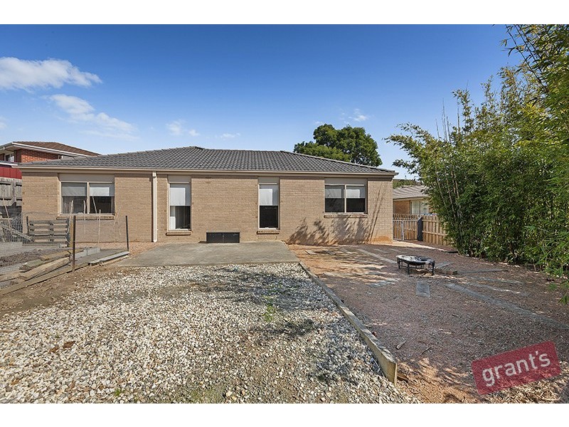 1 Houlden Court, Narre Warren VIC 3805