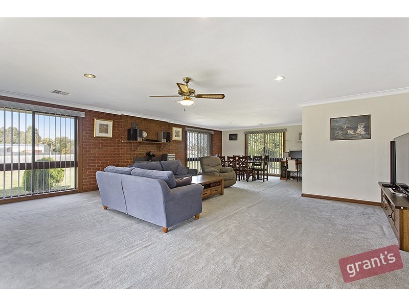 4-6 Leech Court, Narre Warren North VIC 3804