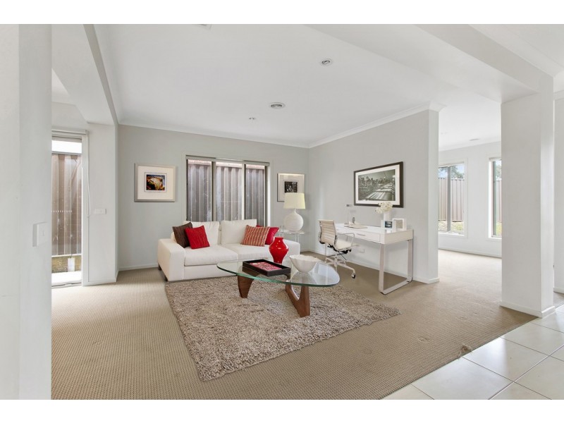 328 Princes Highway, Narre Warren VIC 3805