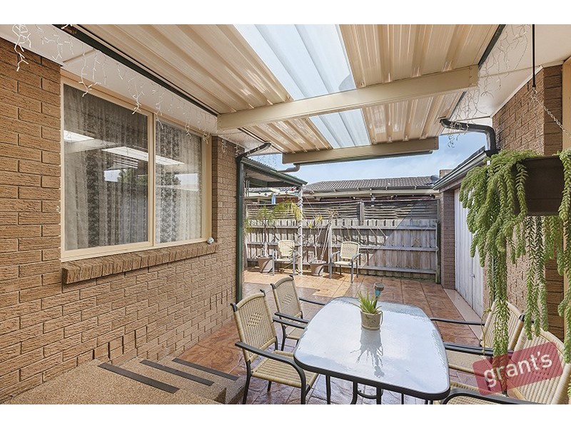 20 Primrose Hill Close, Endeavour Hills VIC 3802