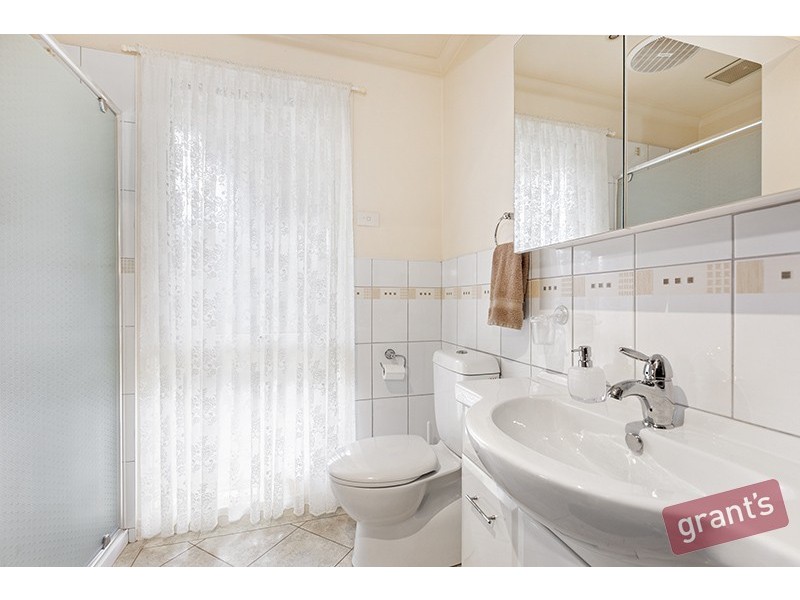 20 Primrose Hill Close, Endeavour Hills VIC 3802