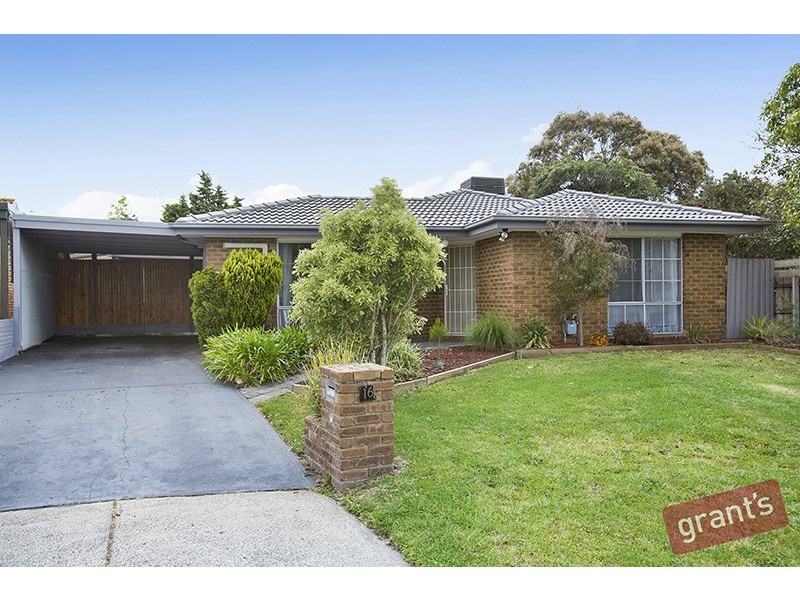 16 Rowen Court, Cranbourne North VIC 3977