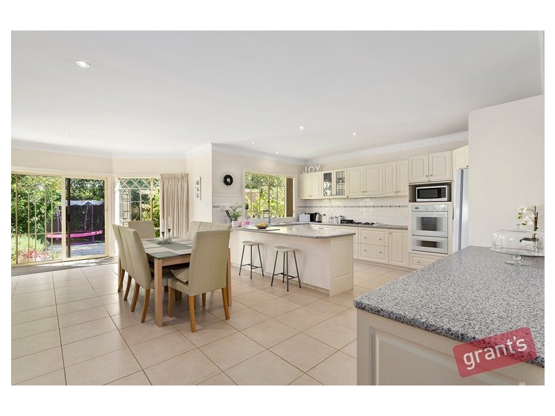 51 Shinners Avenue, Narre Warren VIC 3805