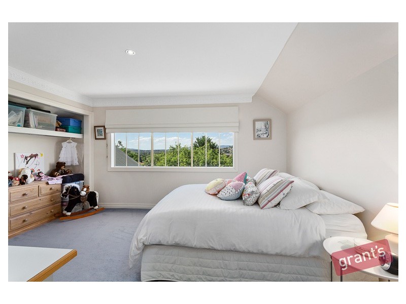 51 Shinners Avenue, Narre Warren VIC 3805