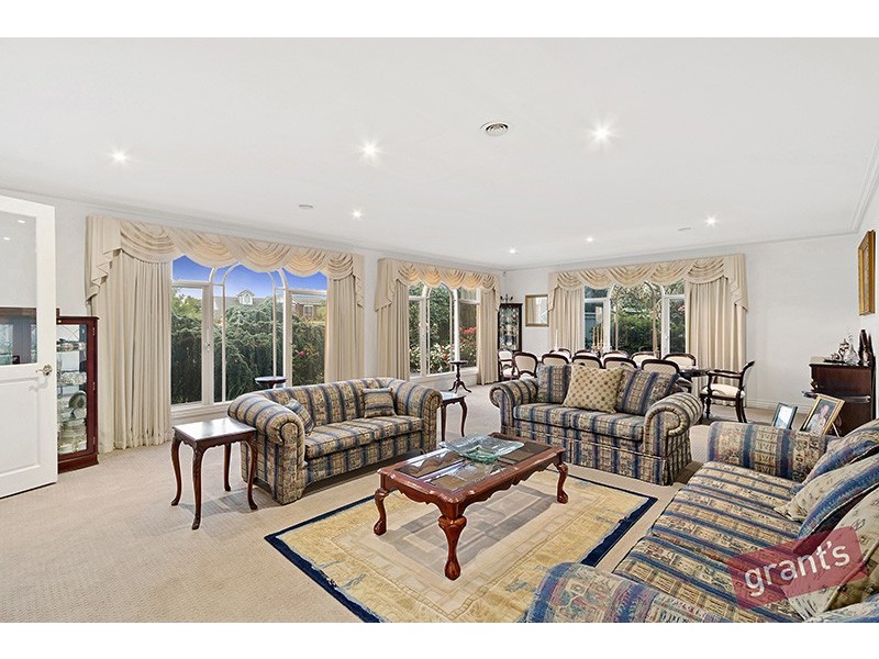 22 -24 Fontaine Terrace, Narre Warren North VIC 3804