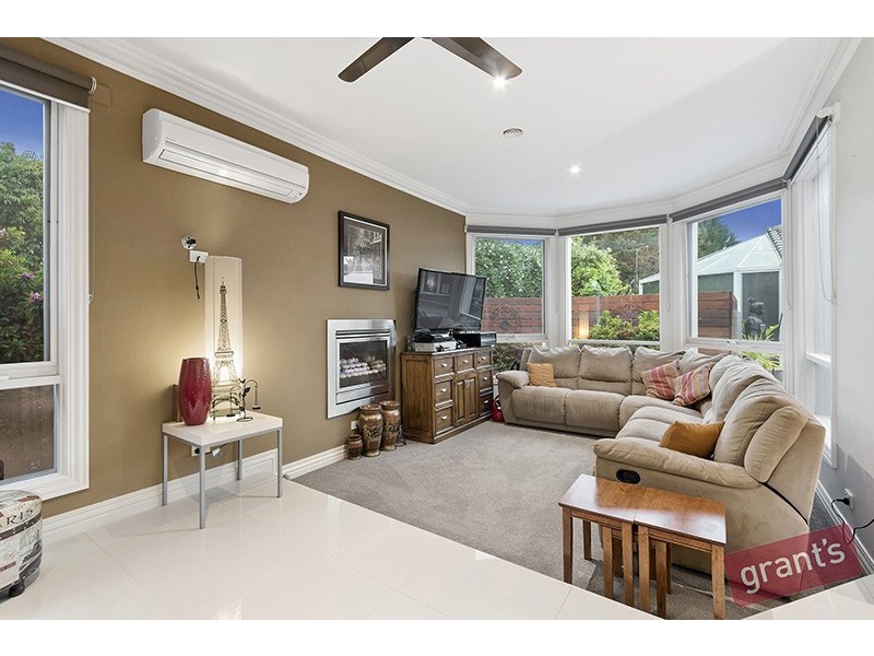 22 -24 Fontaine Terrace, Narre Warren North VIC 3804