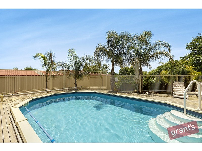 23 John Joseph Court, Narre Warren North VIC 3804