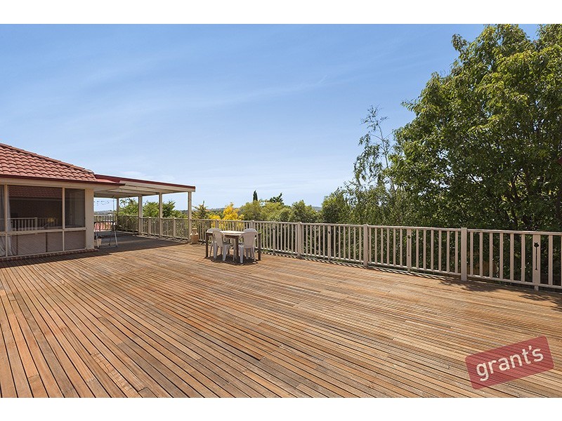 23 John Joseph Court, Narre Warren North VIC 3804
