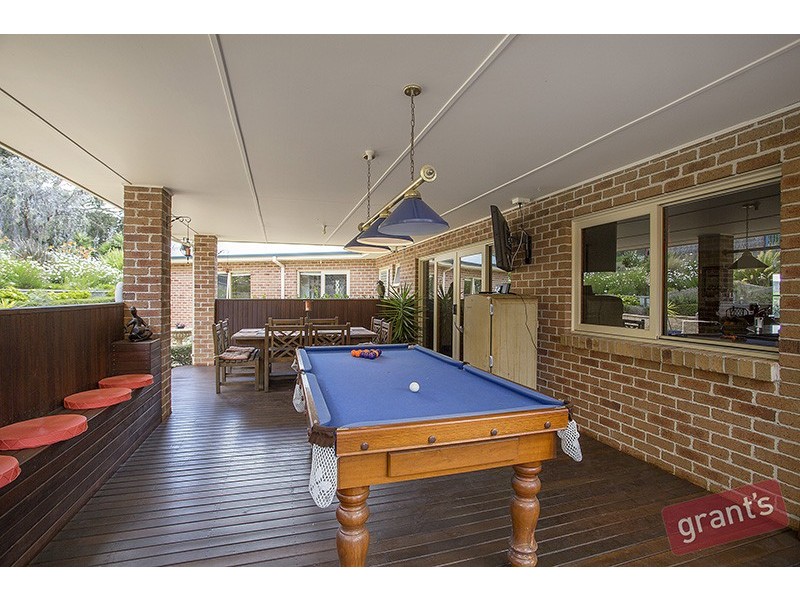2 Grand Valley Court, Lysterfield South VIC 3156