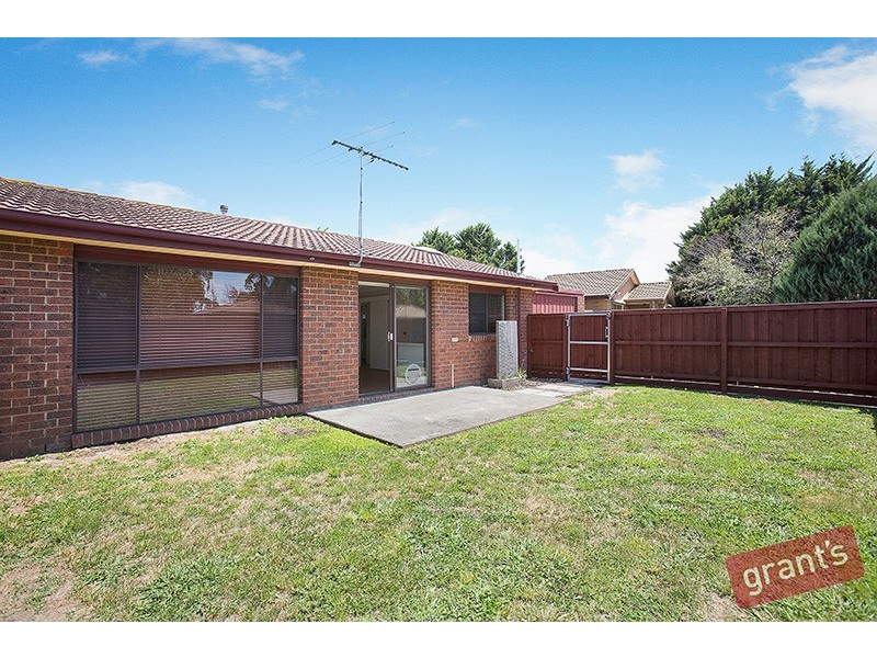2/7 Bluegum Court, Narre Warren VIC 3805