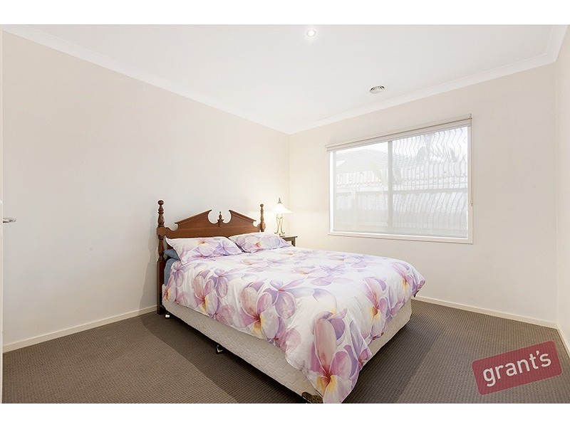 3 Lauradan Avenue, Berwick VIC 3806