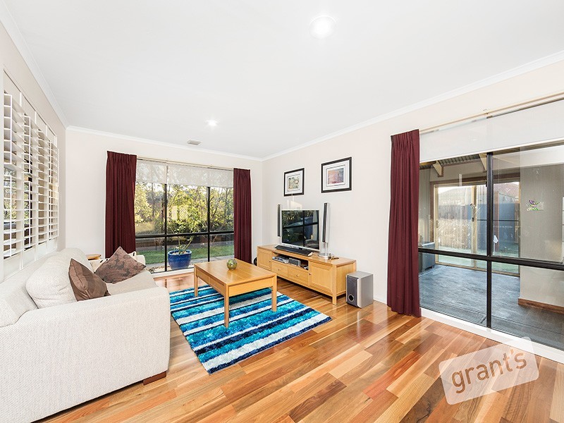 1 Berkshire Place, Narre Warren South VIC 3805
