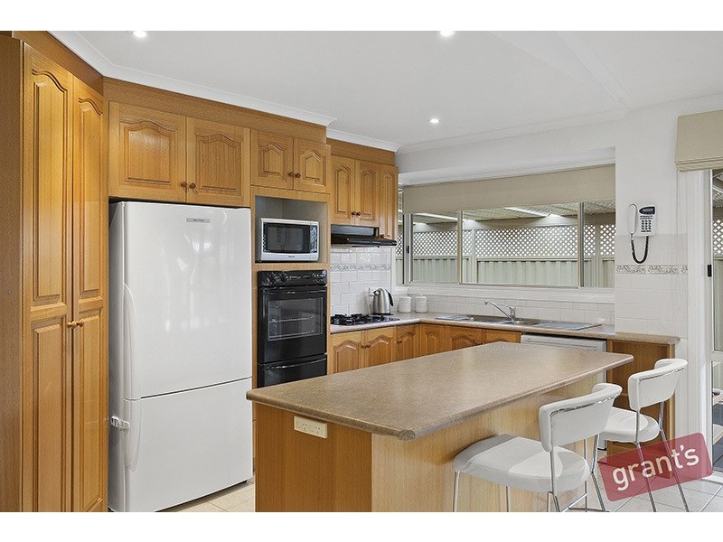 45 Mayfair Crescent, Narre Warren VIC 3805