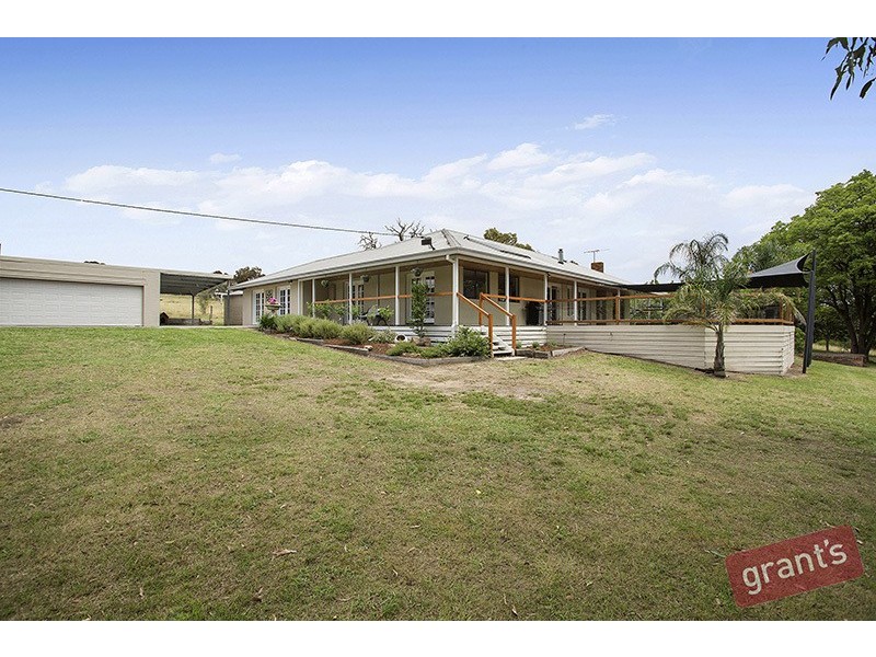 14 Mountain Flat Road, Narre Warren East VIC 3804