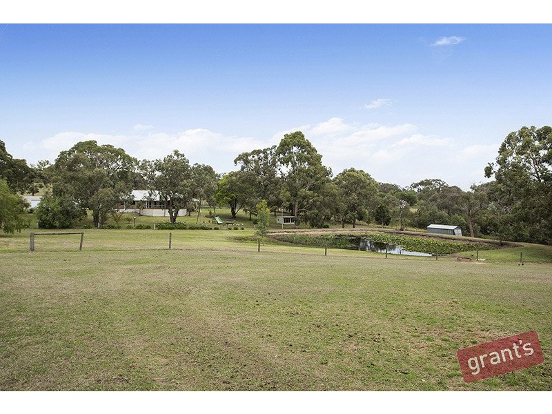 14 Mountain Flat Road, Narre Warren North VIC 3804
