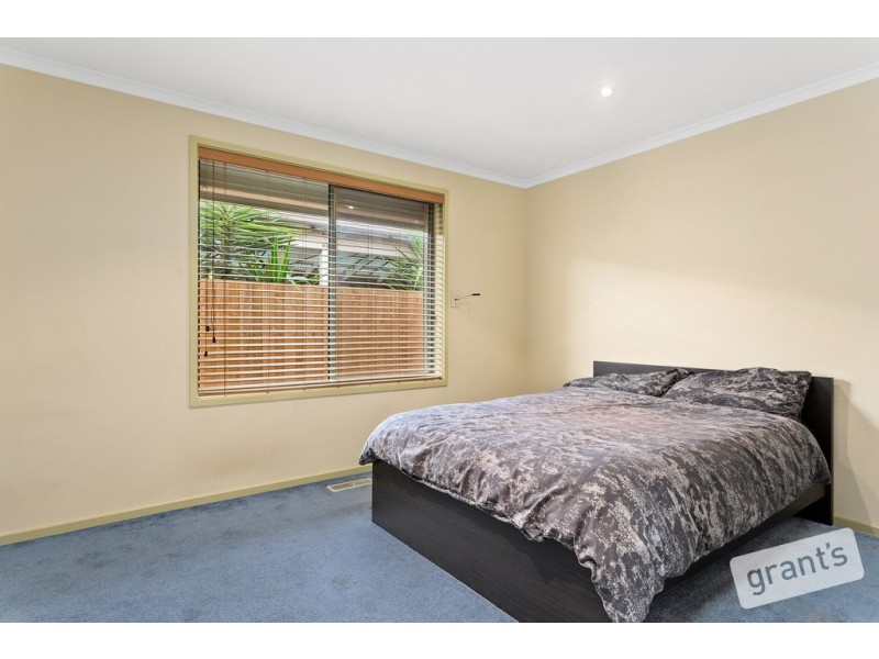 133 Kendall Drive, Narre Warren VIC 3805