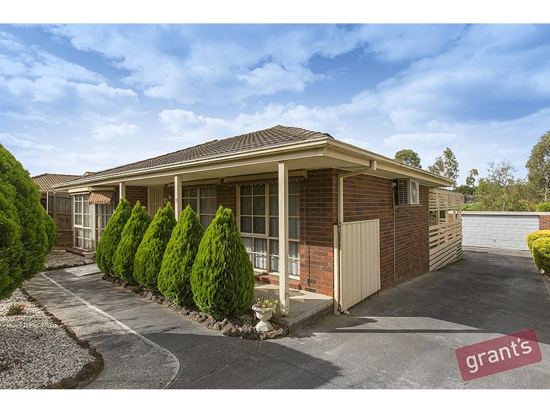 10 Blackwood Drive, Narre Warren VIC 3805