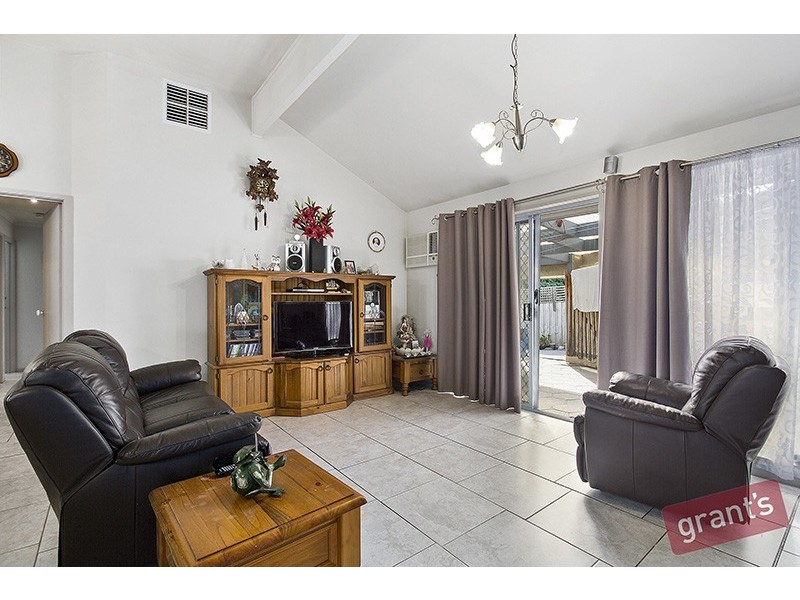 13 Palm Way, Narre Warren South VIC 3805