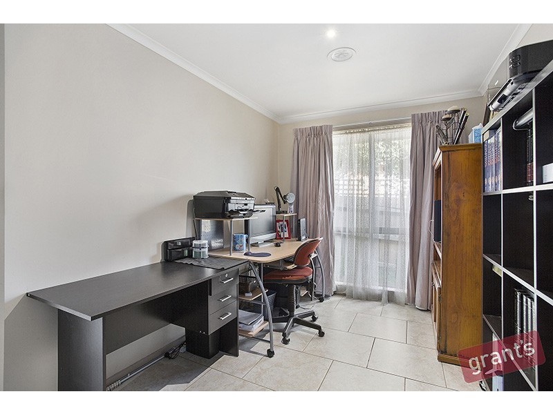 13 Palm Way, Narre Warren South VIC 3805