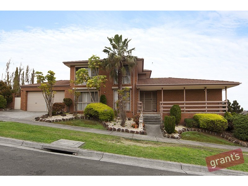 16 Springfield Drive, Narre Warren VIC 3805