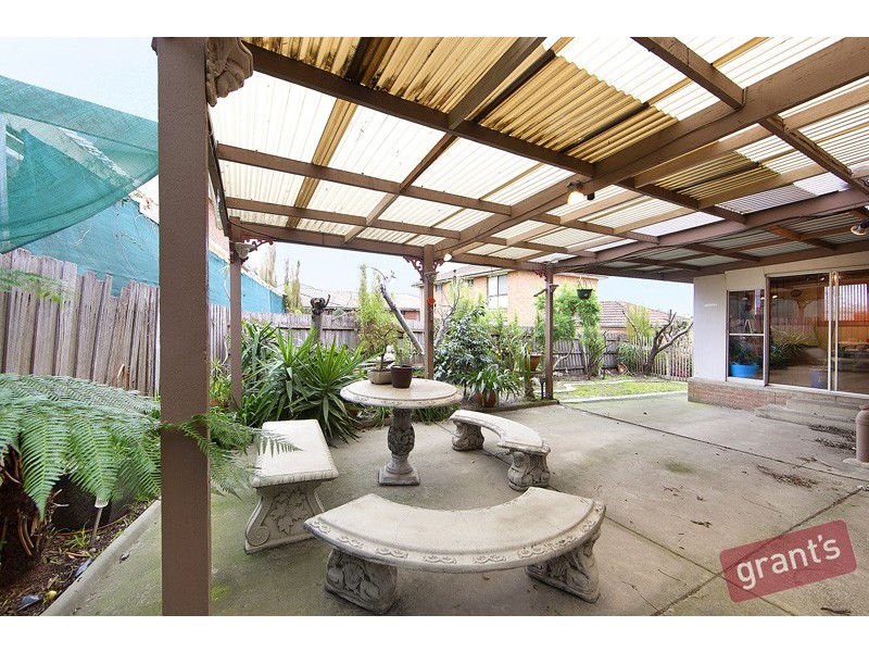 16 Springfield Drive, Narre Warren VIC 3805