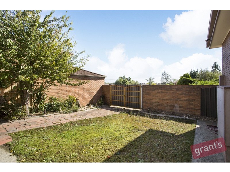 16 Springfield Drive, Narre Warren VIC 3805