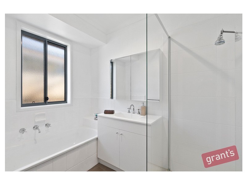 20 Fleetwood Drive, Narre Warren VIC 3805