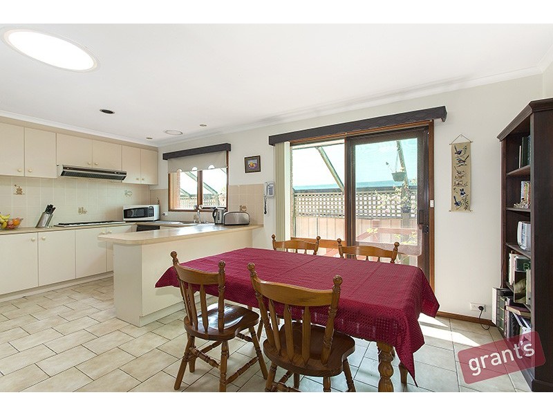 26 Tripoli Court, Hallam VIC 3803