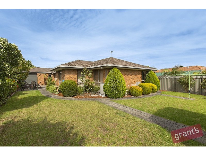 2 Jolimont Place, Narre Warren VIC 3805