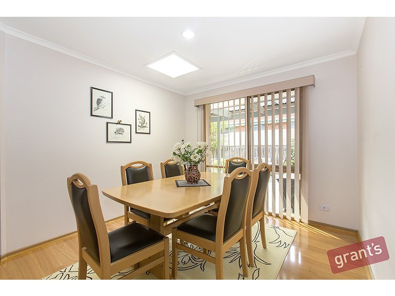 2 Jolimont Place, Narre Warren VIC 3805