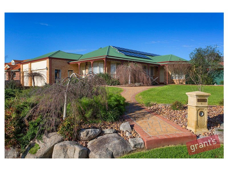 1 Rustic Rise, Narre Warren North VIC 3804