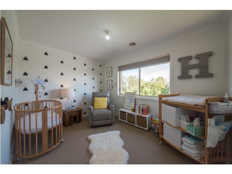 5 Normanton Place, Berwick VIC 3806