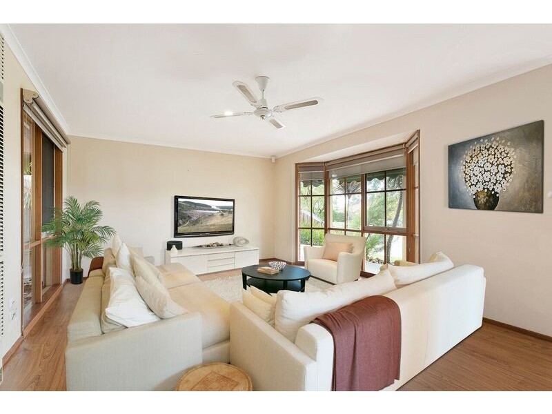 5 Garnet Close, Narre Warren VIC 3805