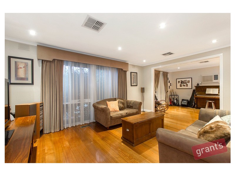 5 Everton Close, Hallam VIC 3803