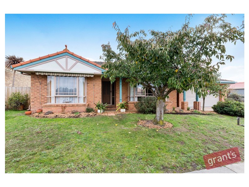 18 Dewsbury Court, Narre Warren South VIC 3805
