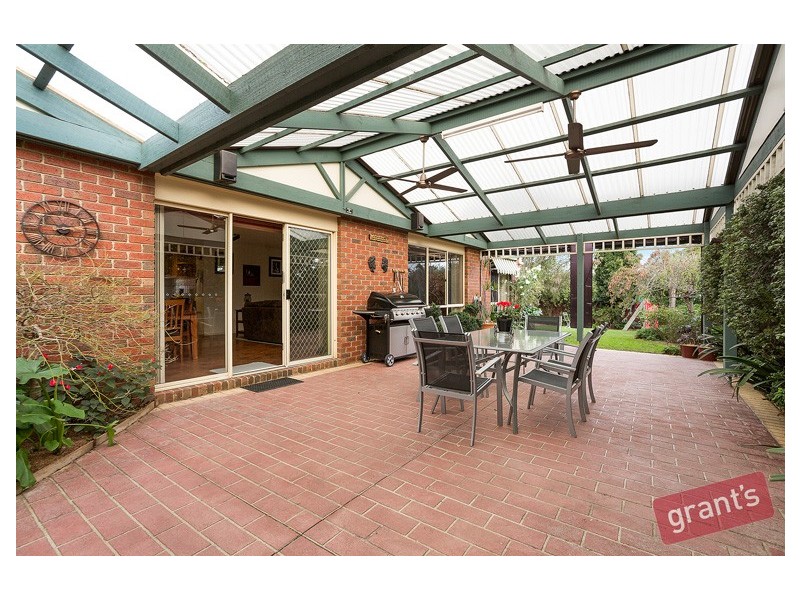 25 Browtop Road, Narre Warren VIC 3805