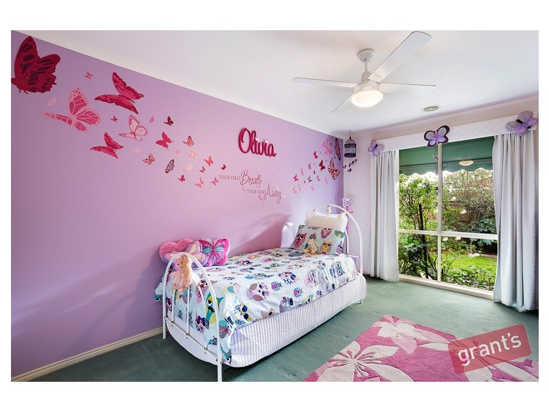 25 Browtop Road, Narre Warren VIC 3805