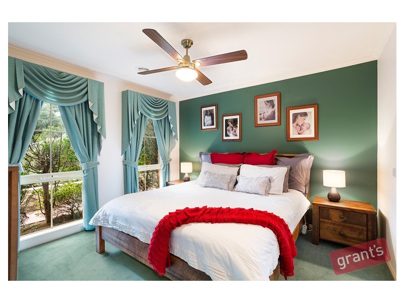 25 Browtop Road, Narre Warren VIC 3805