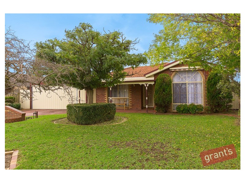 4 Lowden Court, Narre Warren South VIC 3805