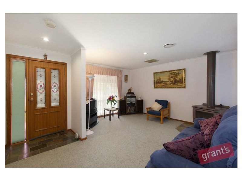 4 Lowden Court, Narre Warren South VIC 3805