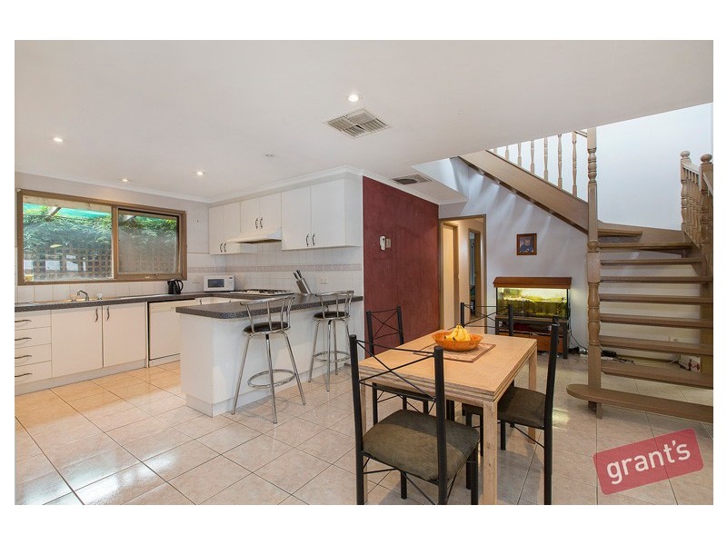 45 Barondi Avenue, Narre Warren VIC 3805