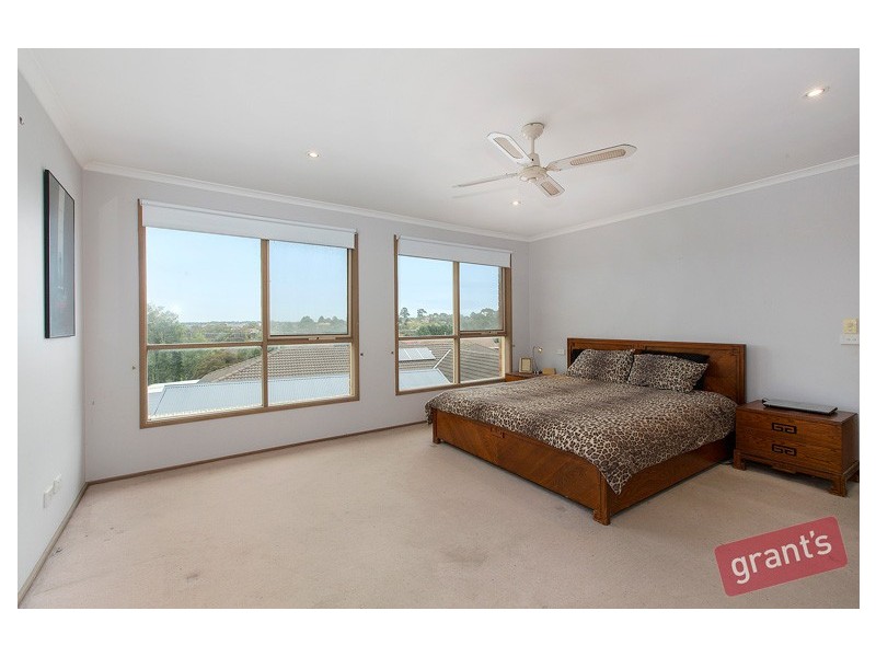 45 Barondi Avenue, Narre Warren VIC 3805