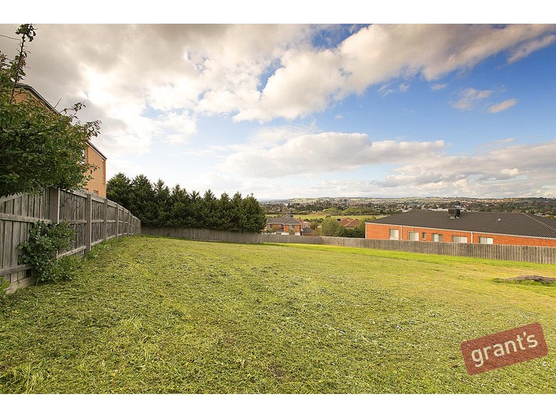 48 Grenfell Rise, Narre Warren South VIC 3805