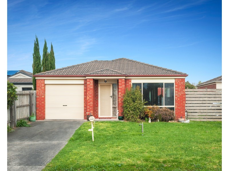 11 Menindee Terrace, Narre Warren South VIC 3805