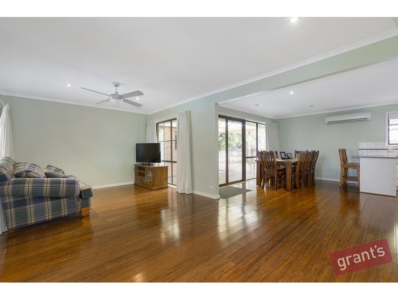 19 Nandina Road, Narre Warren VIC 3805