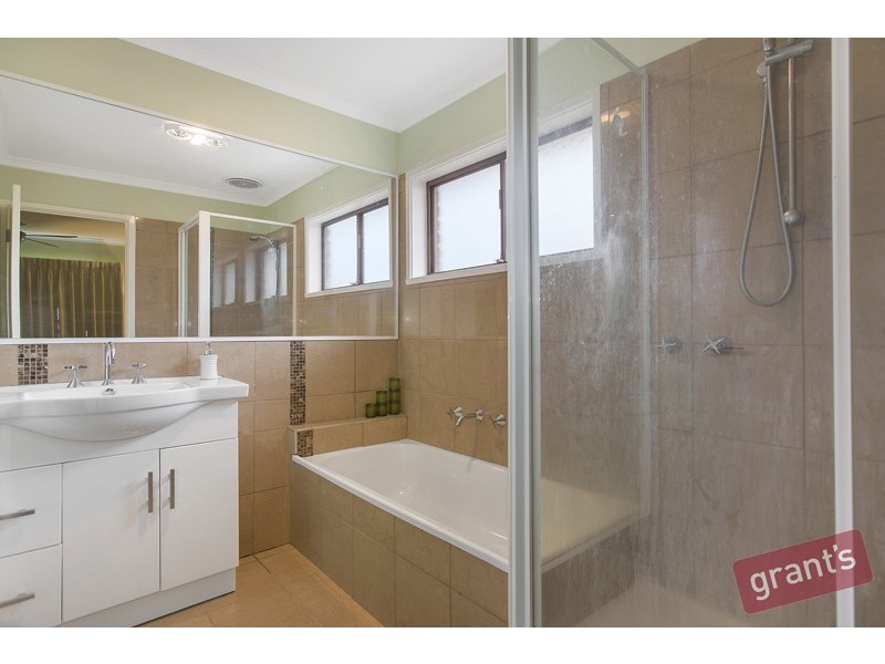 19 Nandina Road, Narre Warren VIC 3805