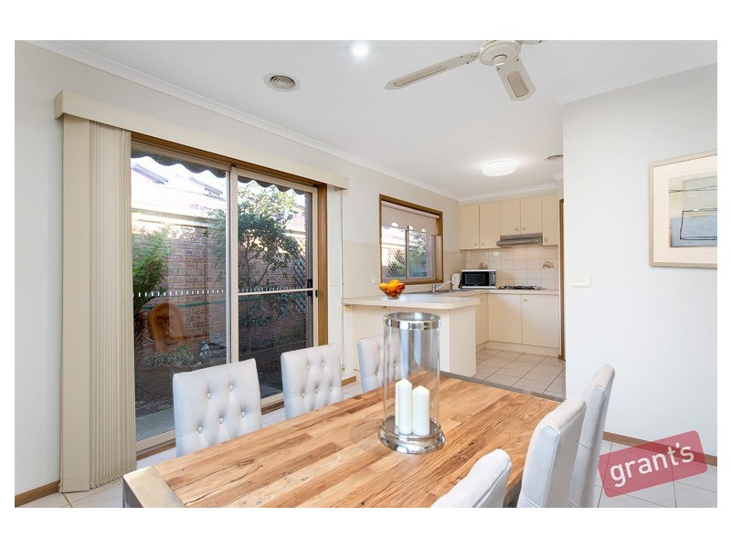 2 Kendall Drive, Narre Warren VIC 3805